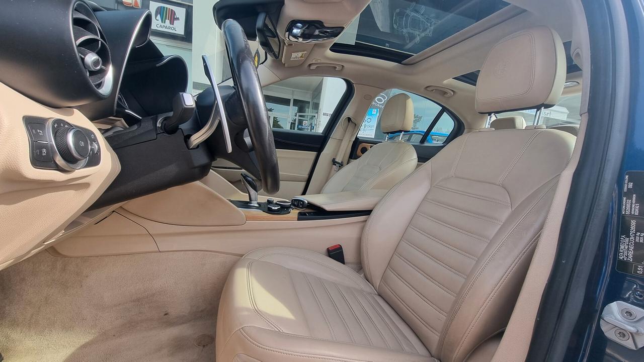 Alfa Romeo Giulia 2.2 Turbodiesel 180 CV AT8 Business Sport Launch Ed.