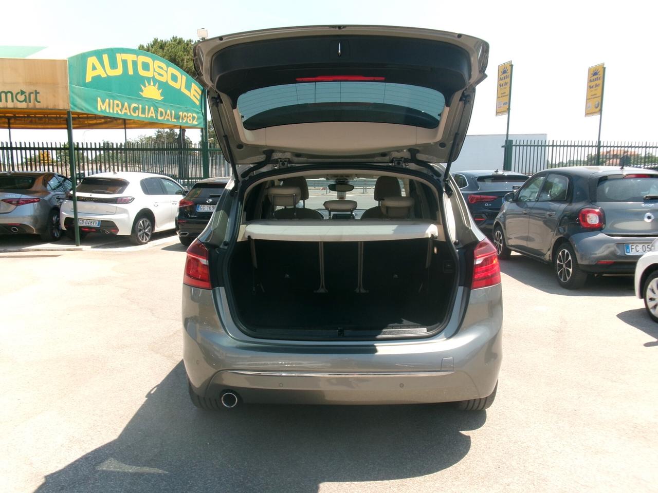 BMW 218 D 2.0 150CV ACTIVE TOURER LUXURY AUTOMATICA/NAVI/PDC 127000 KM