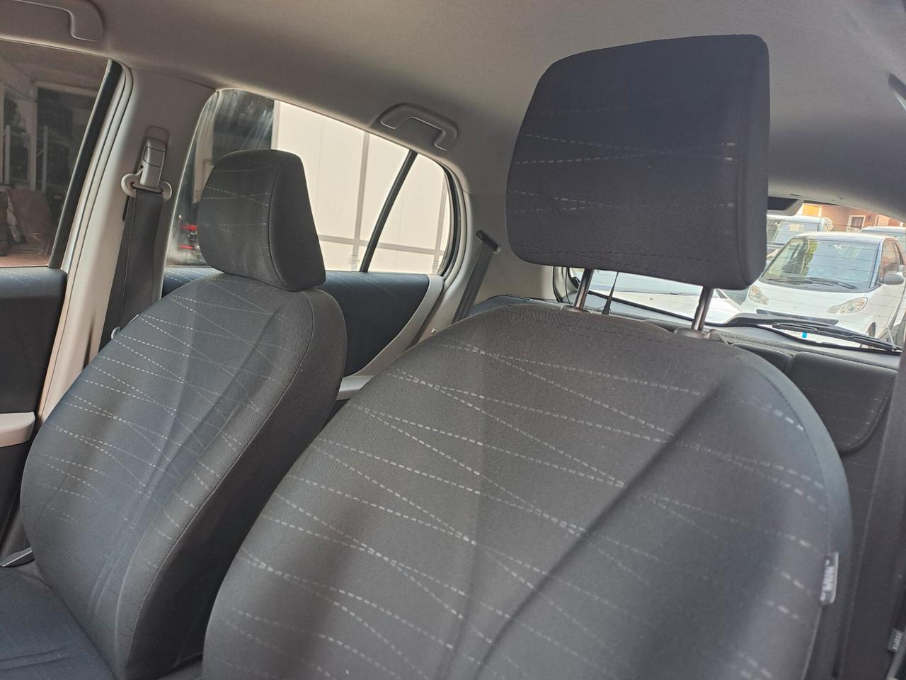 TOYOTA YARIS 1.0 BENZINA *72.000 KM*