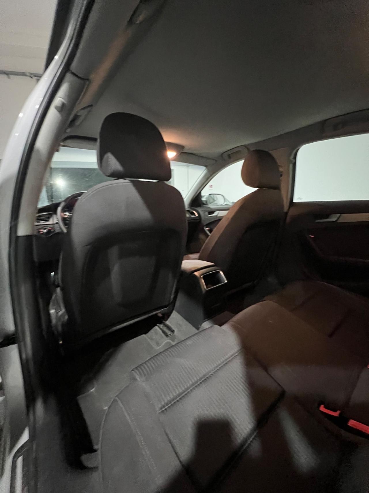 Audi A4 2.0 177CV TDI Ambiente quattro Stronic