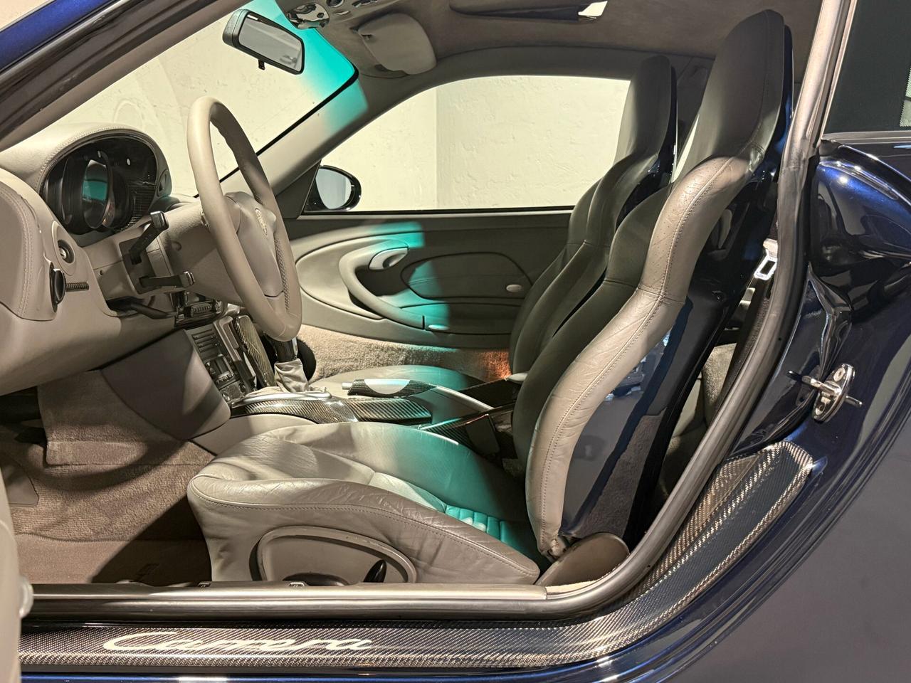Porsche 911 Carrera 4S cat Coupé