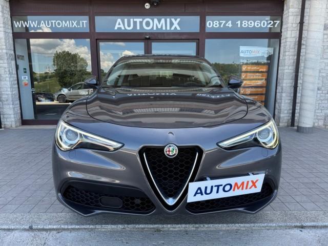 Alfa Romeo Stelvio 2.2 Turbo Diesel 180CV AT8 RWD Business