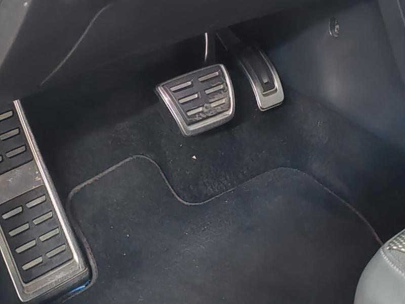 Volkswagen T-Roc 1.5 tsi Sport dsg PACK R LINE