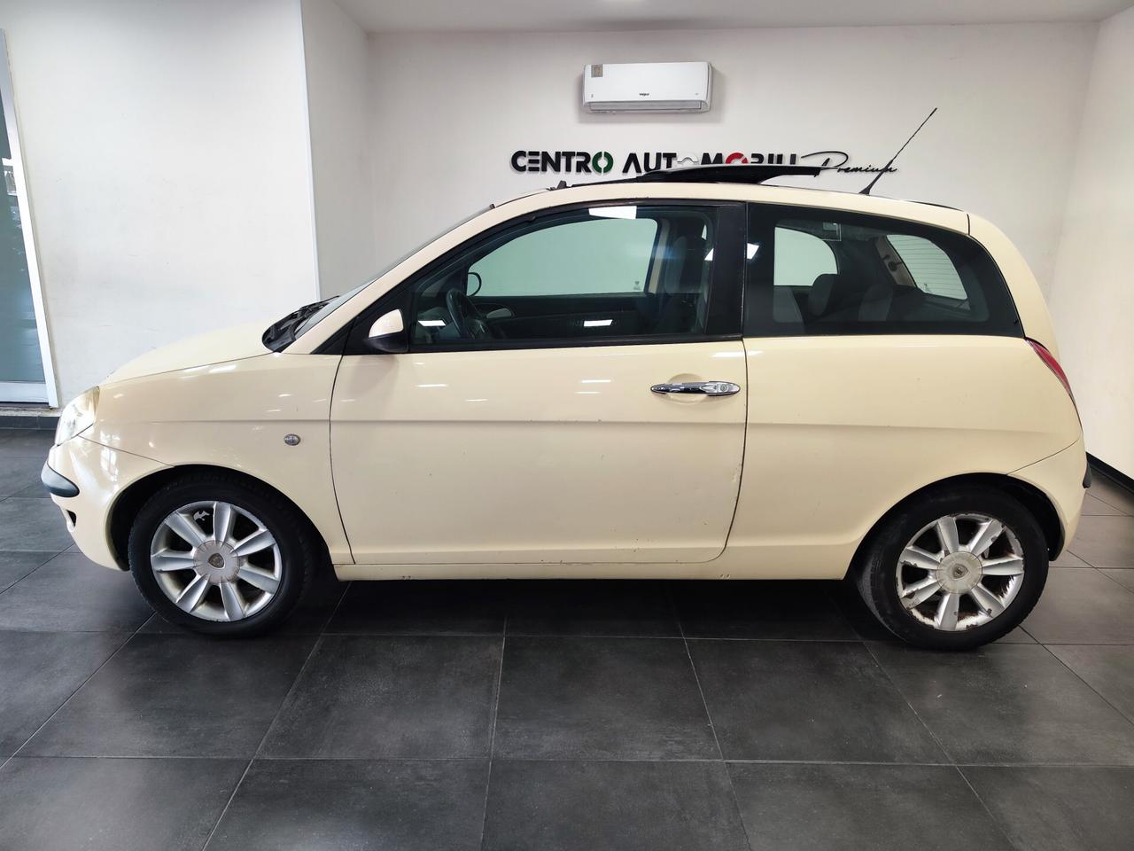 Lancia Ypsilon 1.2 16V Platino Tetto Apribile