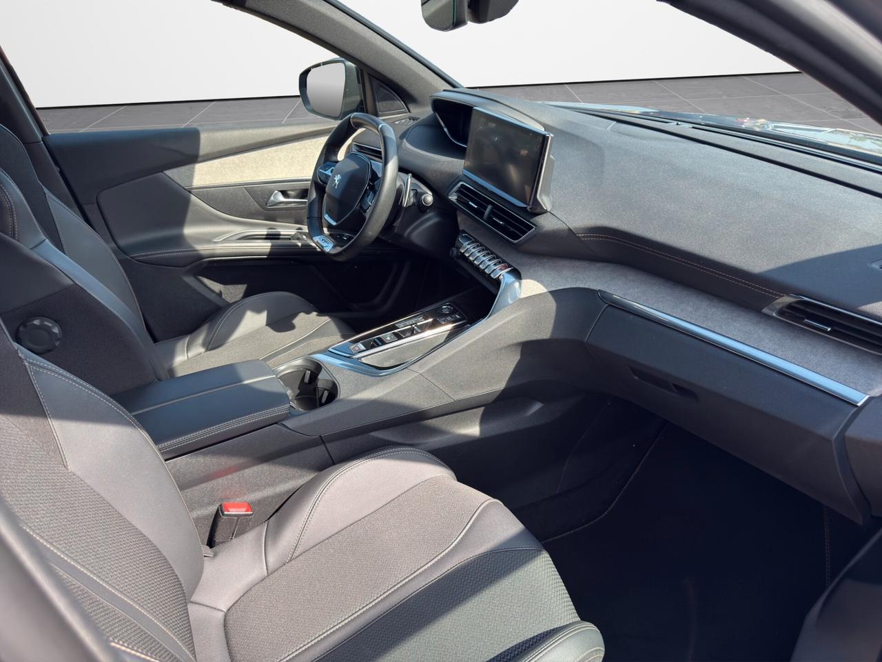 Peugeot 5008 BlueHDi 130 S&S EAT8 GT