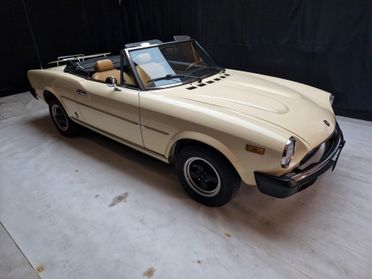 Fiat 124 Spider Pininfarina certif ASI con C.R.S