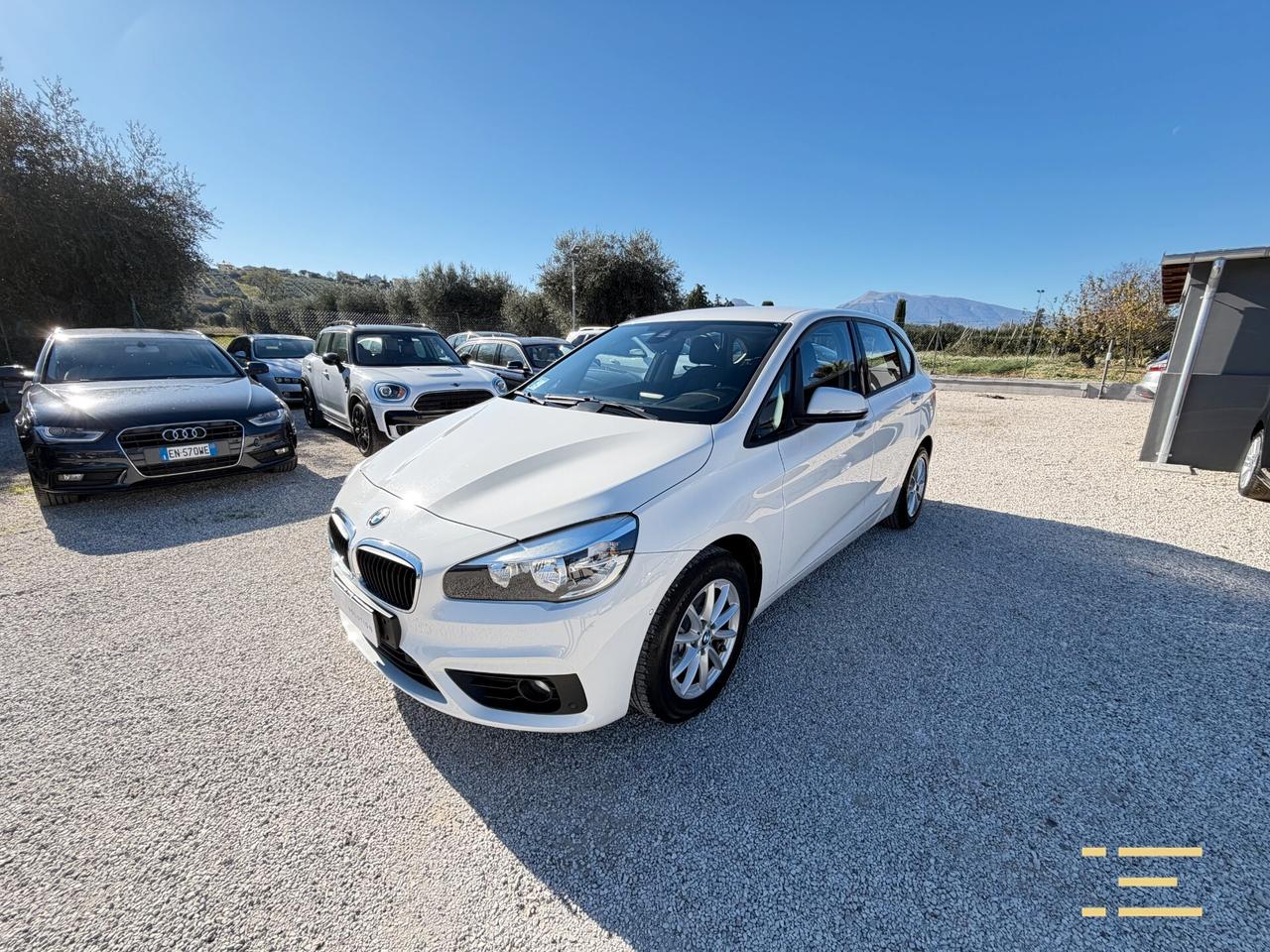 Bmw 218i Tourer 135 cv 14.565 km unico proprietario