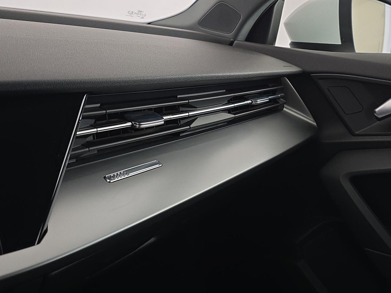 Audi A3 sportback 30 1.0 tfsi business