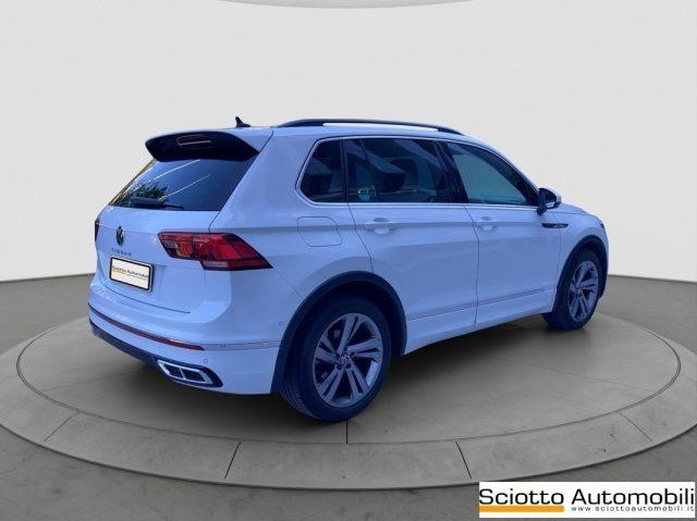 VOLKSWAGEN Tiguan 2.0 TDI 150 CV DSG R-Line