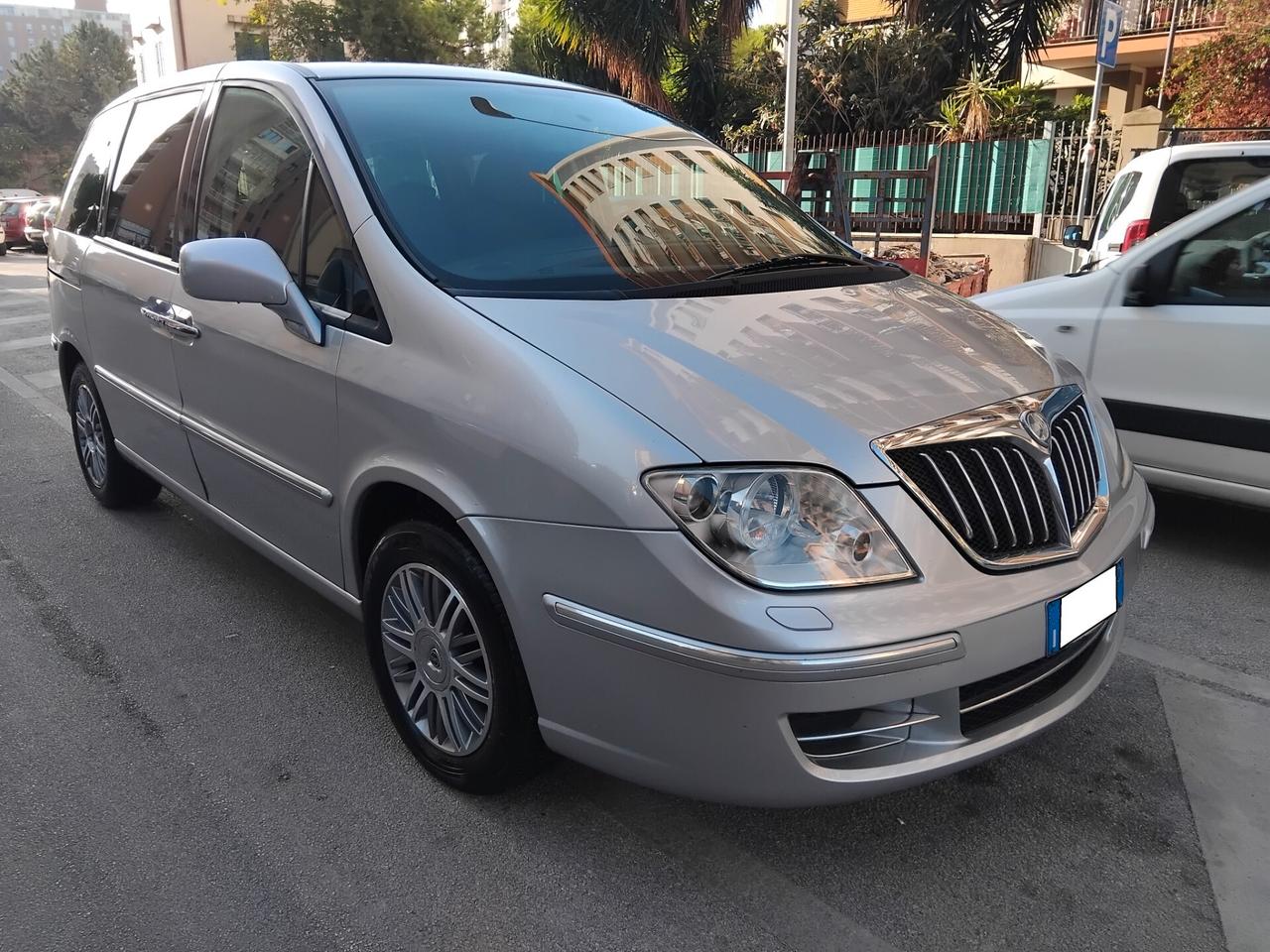 LANCIA PHEDRA 2.2 JTDM 7 POSTI GARANTITA 1 ANNO