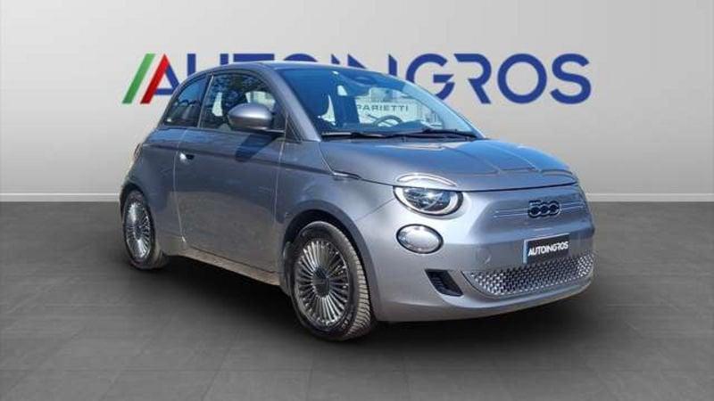 FIAT 500 42 kWh Icon +