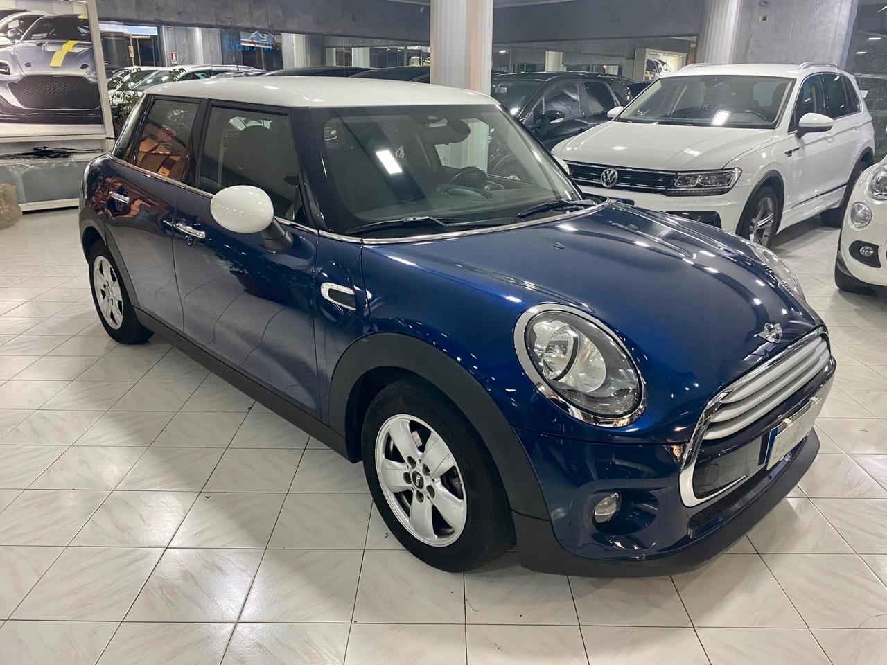 Mini Cooper D 1.5 116CV AUTOMATICA BUSINESS
