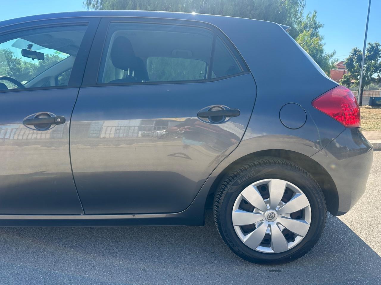 Toyota AURIS 1.4 DIESEL 2008 - SPAZIOSA