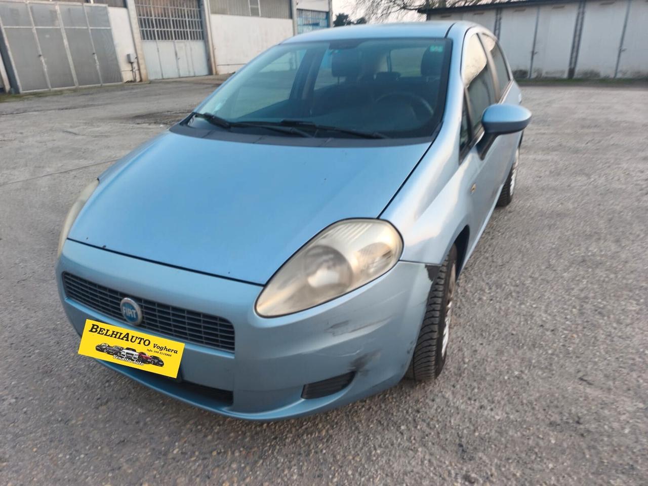 Fiat Punto 2007---1.2 Benzina Neopatentati