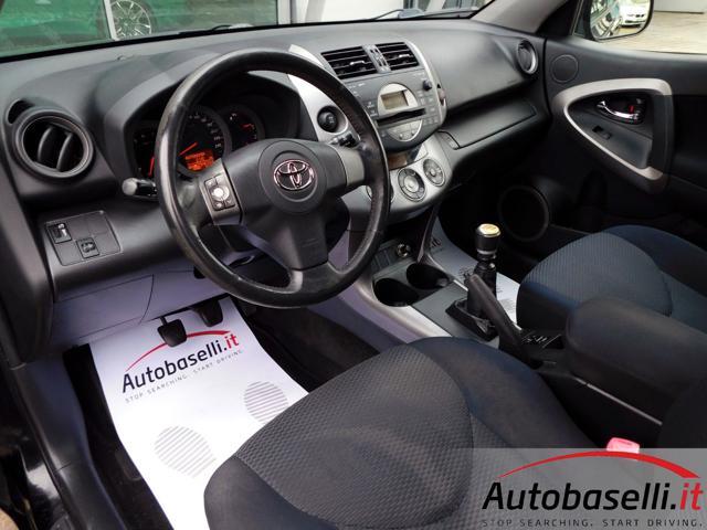 TOYOTA RAV 4 RAV4 2.2 D-4D 136 CV 4X4