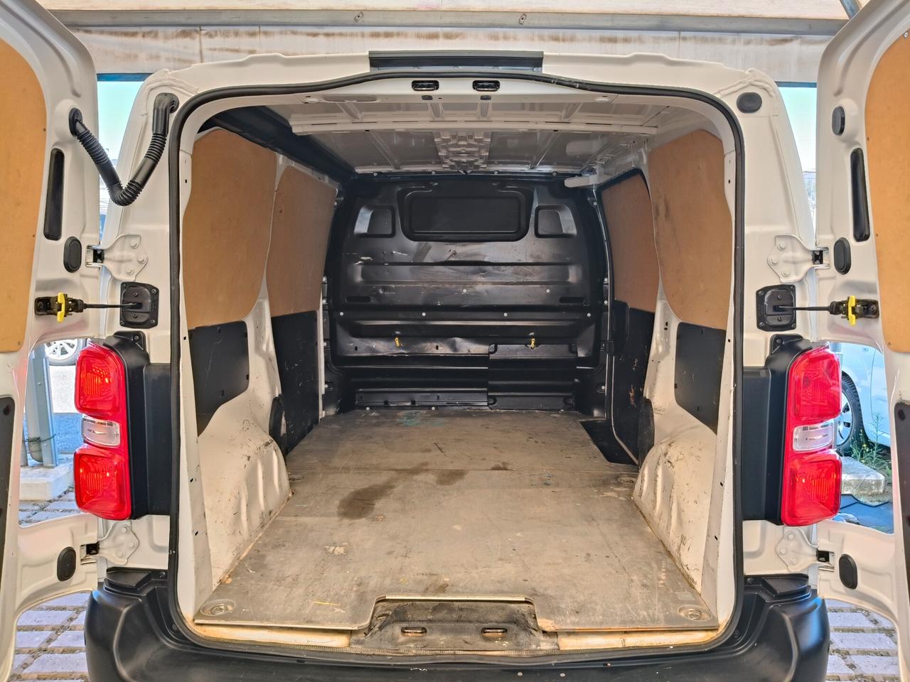 Citroen Jumpy 2.0 BlueHDi 120 S&S PL-TN Furgone M Club