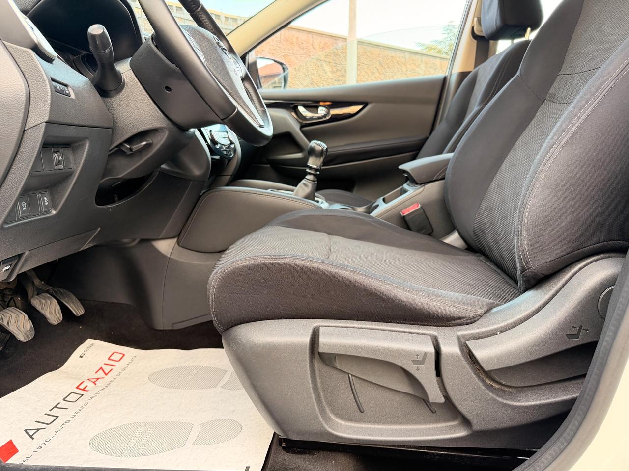 Nissan Qashqai 1.6 dCi 2WD Acenta Premium
