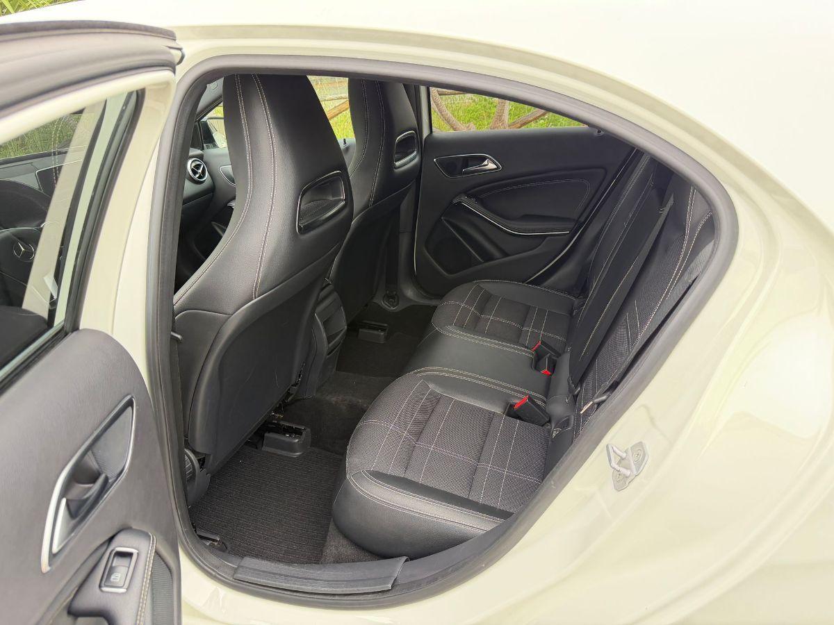 MERCEDES - Classe A - 180 CDI Premium