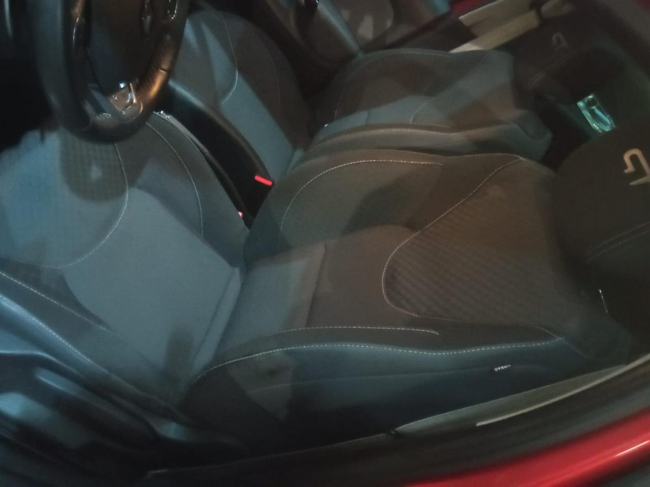 Renault Clio 1.2 TCe 120CV EDC 5 porte GT TETTO PANORAMICO