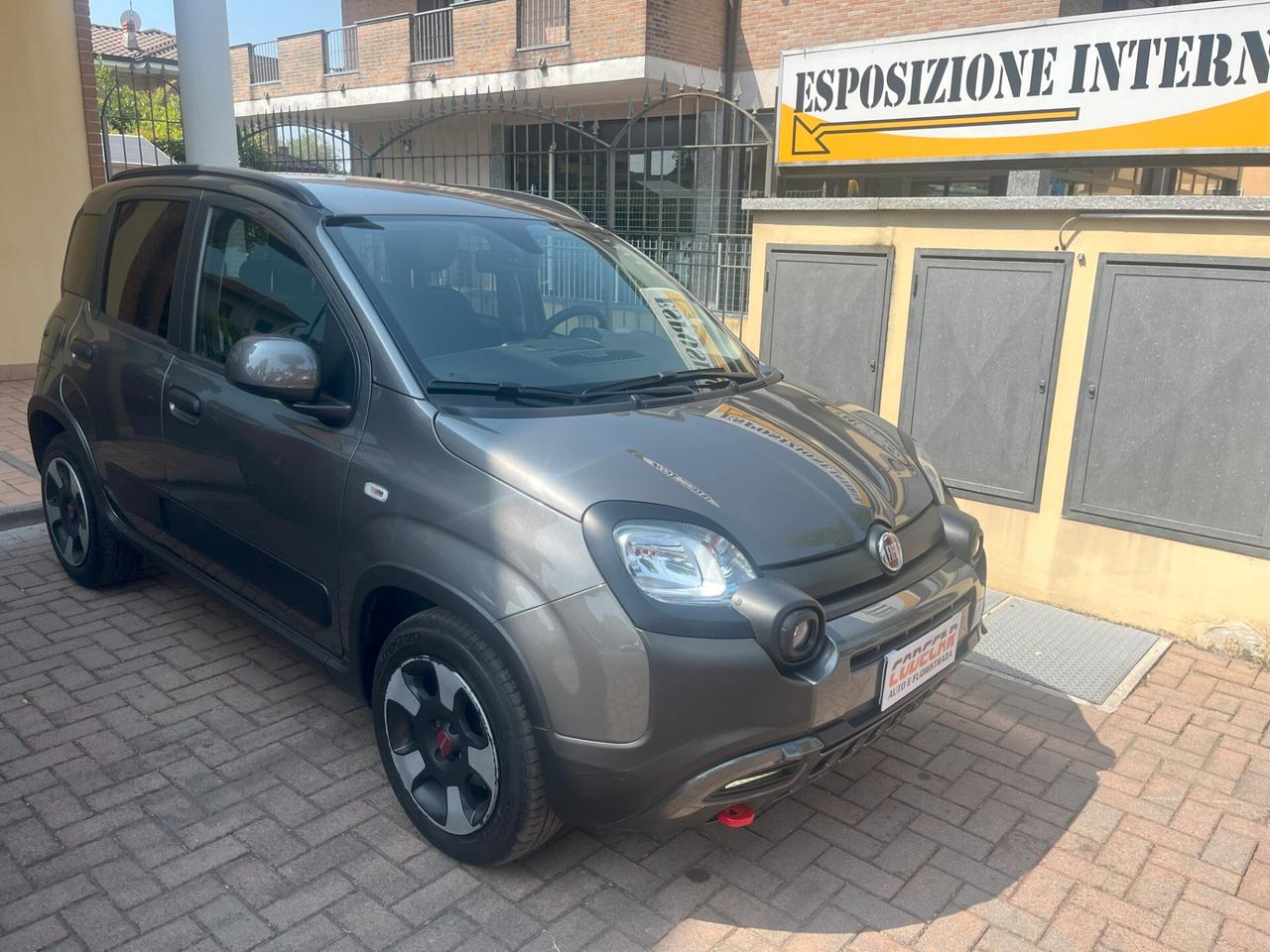 Fiat Panda 1.0 FireFly S&S Hybrid City Cross - Clima automatico - Fedinebbia - Touch screen