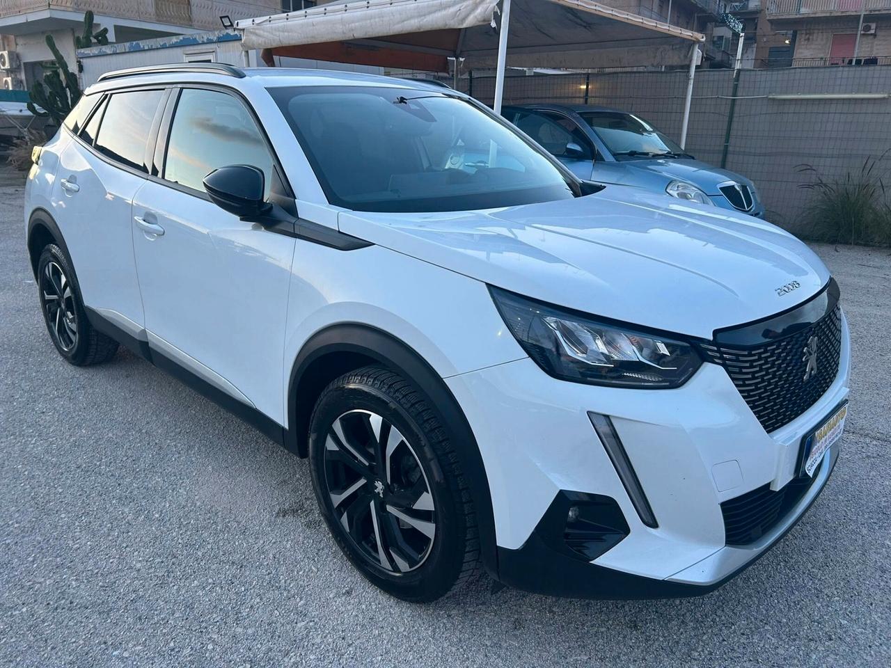 Peugeot 2008 1.5BlueHDi 110 cv 2021