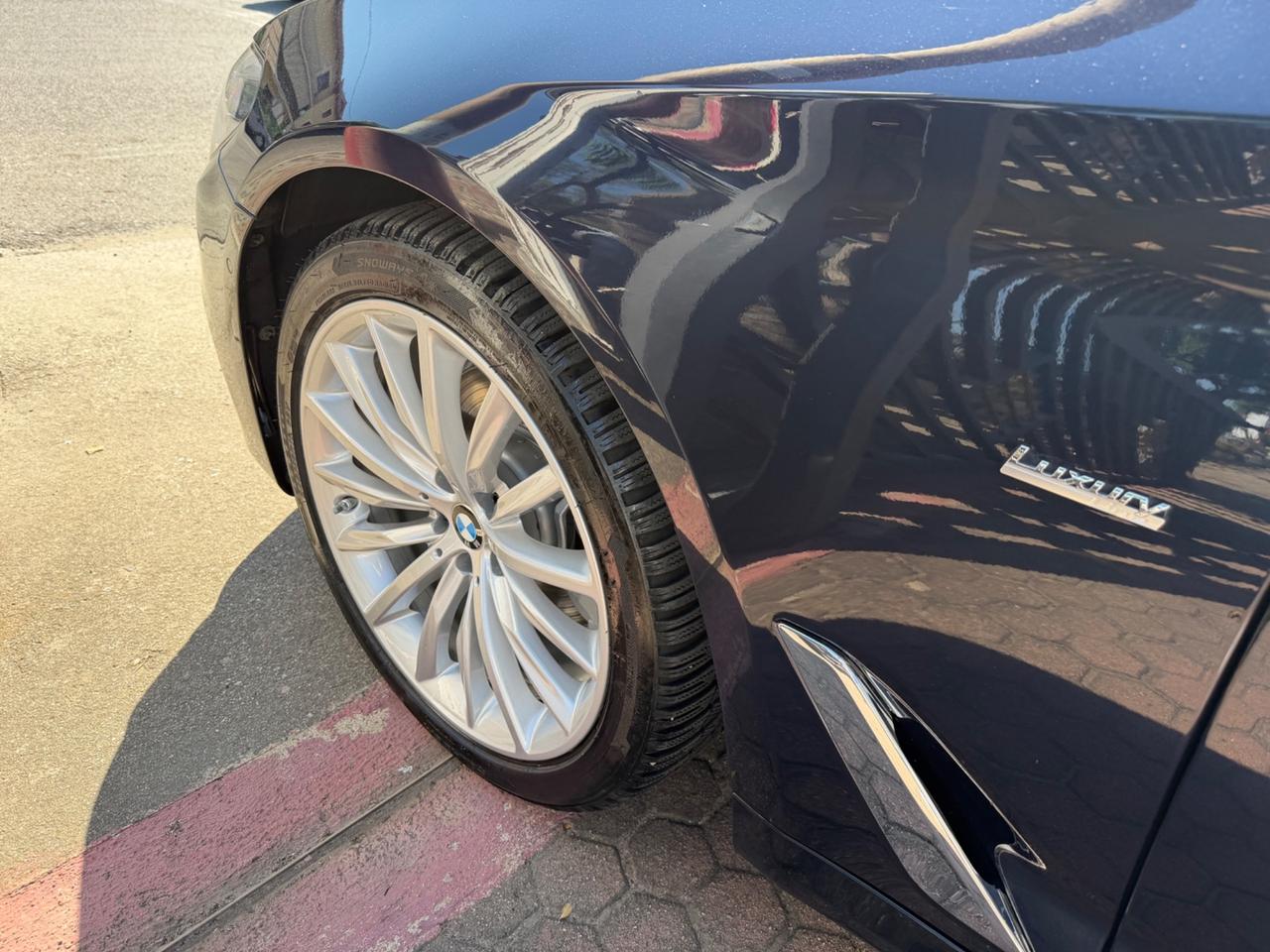 Bmw 520 520d aut. Luxury