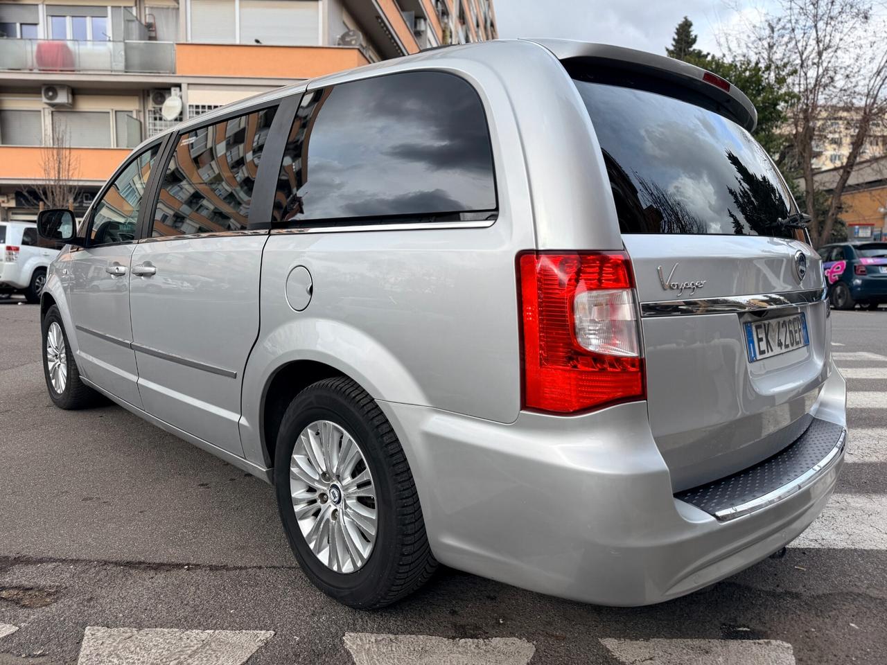 Lancia Voyager 2.8d 163cv Automatica 7 Posti