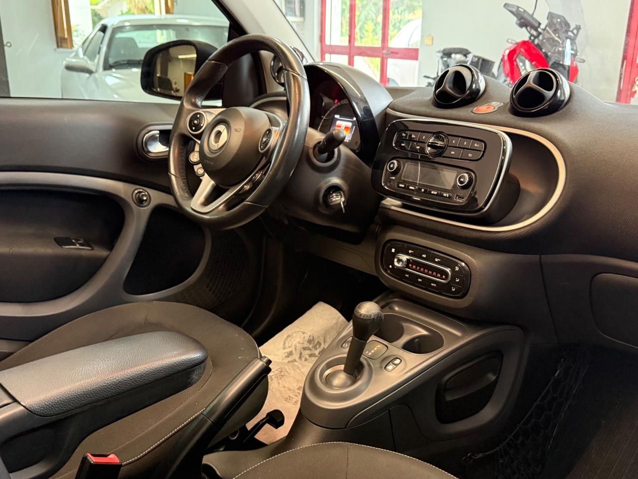 Smart ForTwo 70 1.0 twinamic cabrio Passion