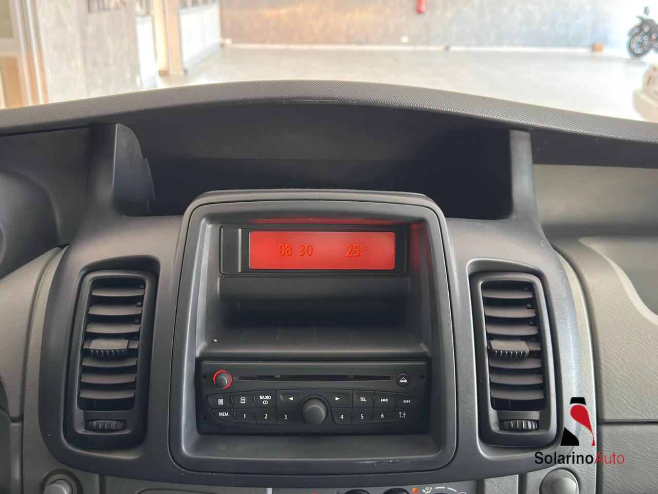 RENAULT Trafic trafic T29 2.0 dci 115cv L1H1 6p.ti E5