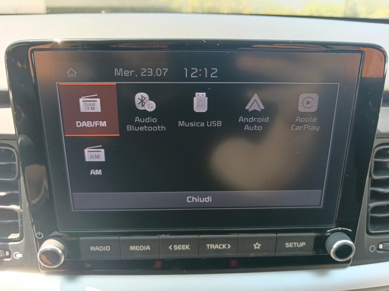 Kia Stonic 1.2 DPI 84CV RETROCAMERA CARPLAY