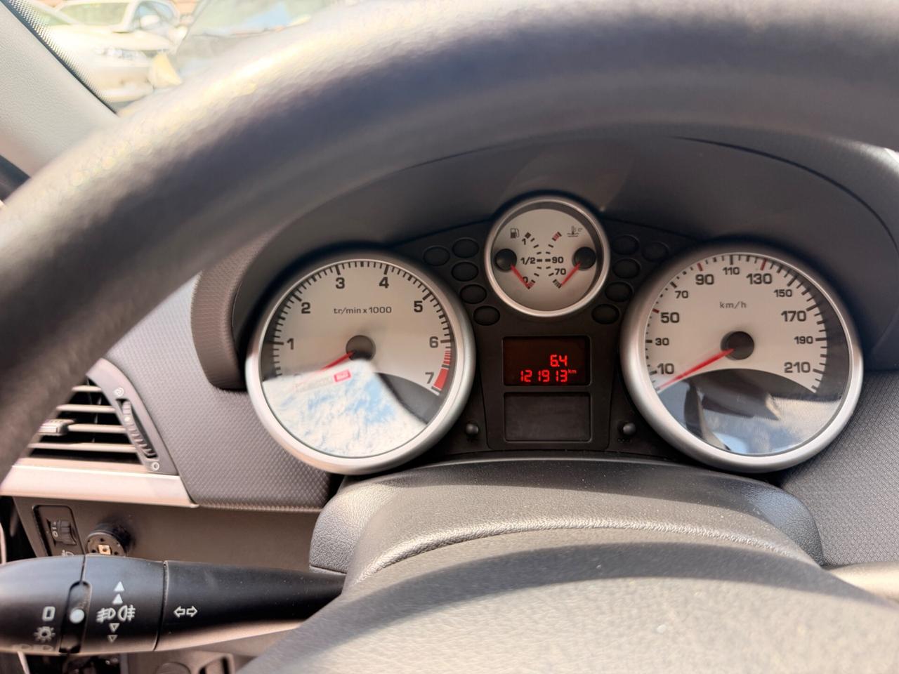Peugeot 207 1.4 8V 75CV 5p. Energie Sport ECO GPL