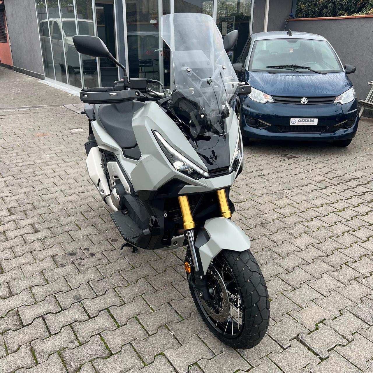 Honda X-ADV 750 SPORT