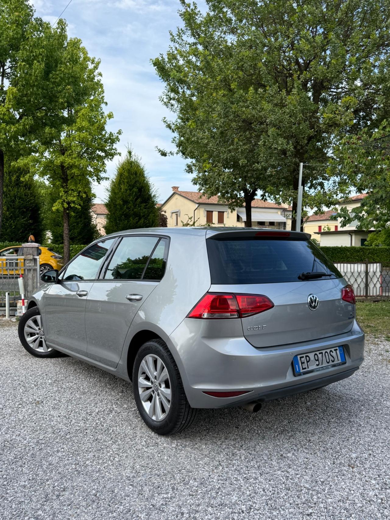 Volkswagen Golf 1.6 TDI DSG 5p. Comfortline BlueMotion Technology