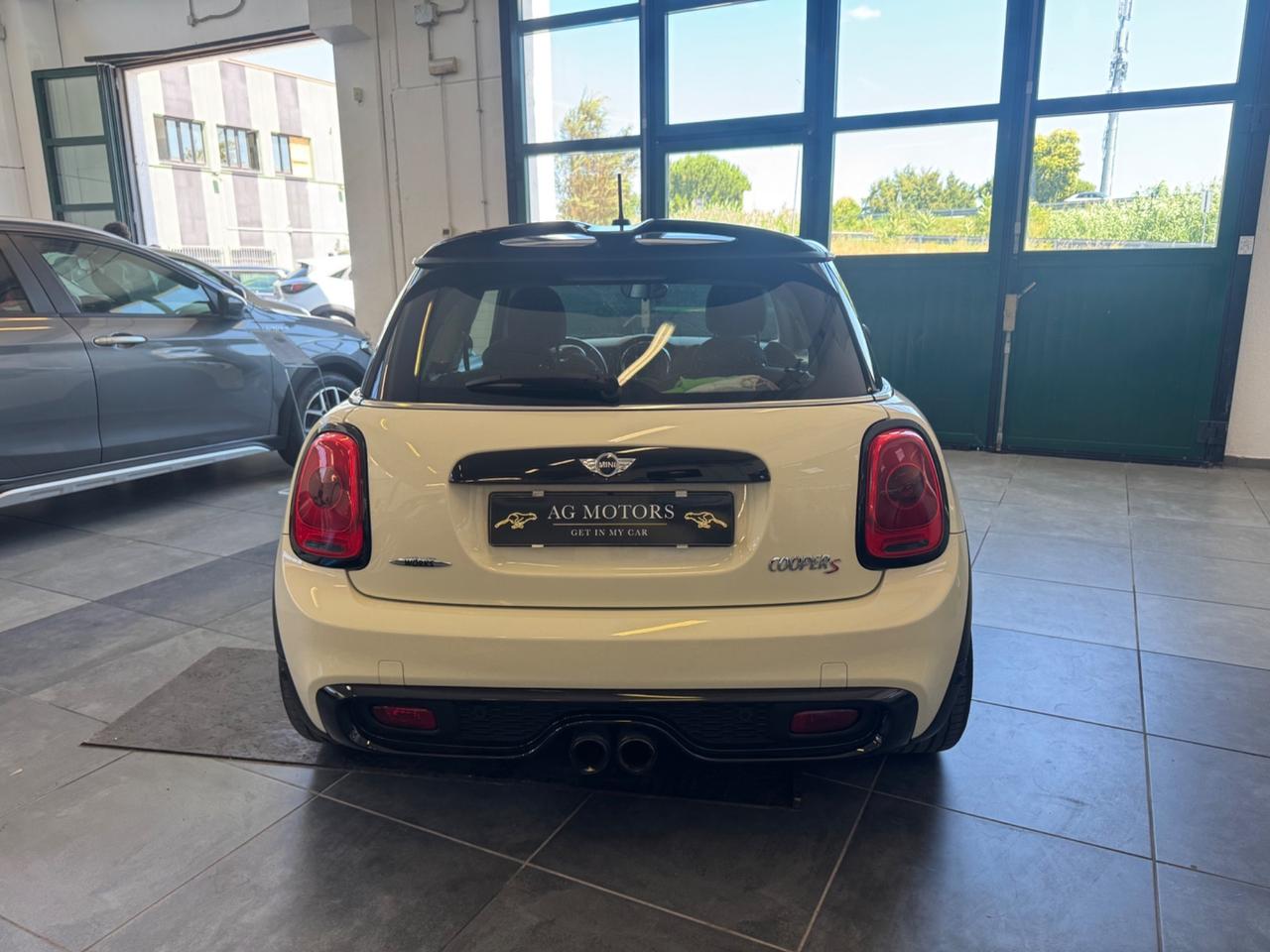 Mini 2.0 Cooper S allestimento JCW