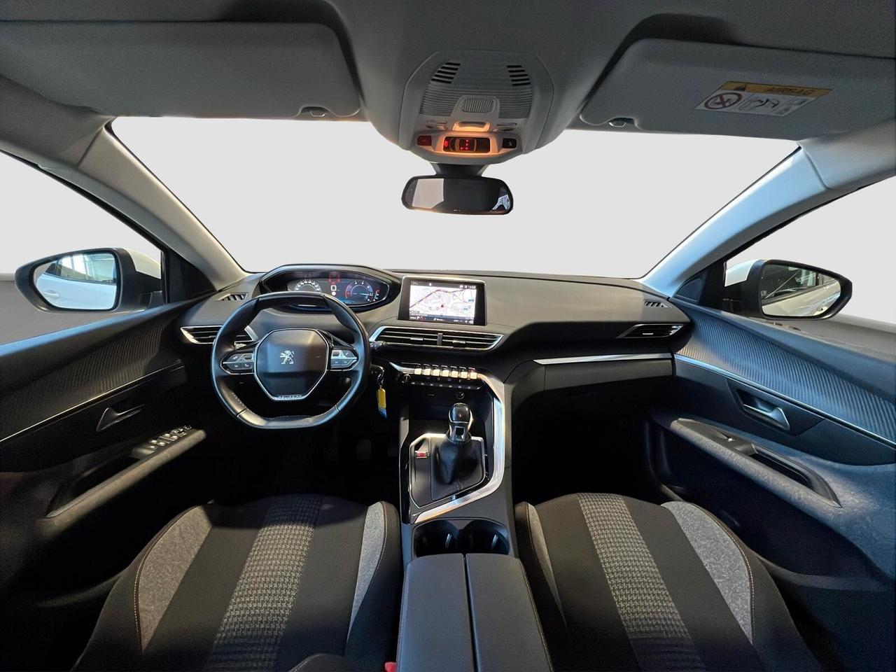 Peugeot 3008 BlueHDi 120 S&S Business