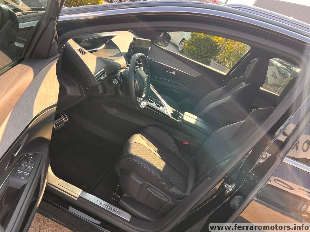 Peugeot 3008 BlueHDi 130 S&S EAT8 GT ULTIMATE