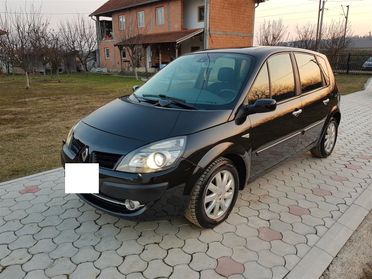 Renault Scenic "Finanziabile Senza Busta Paga"