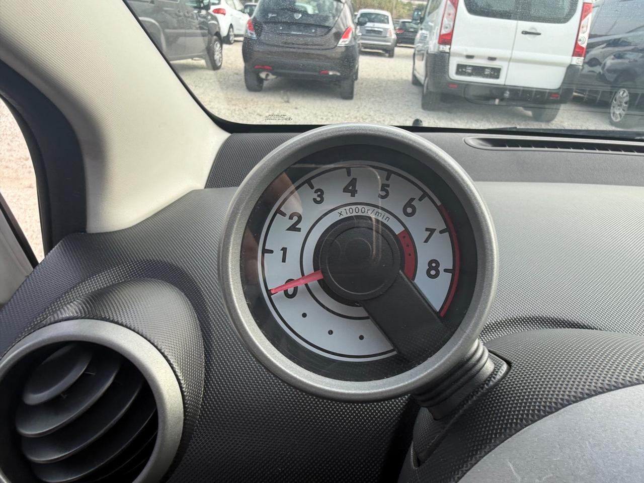 Peugeot 107 1.0 68CV 5p. Desir