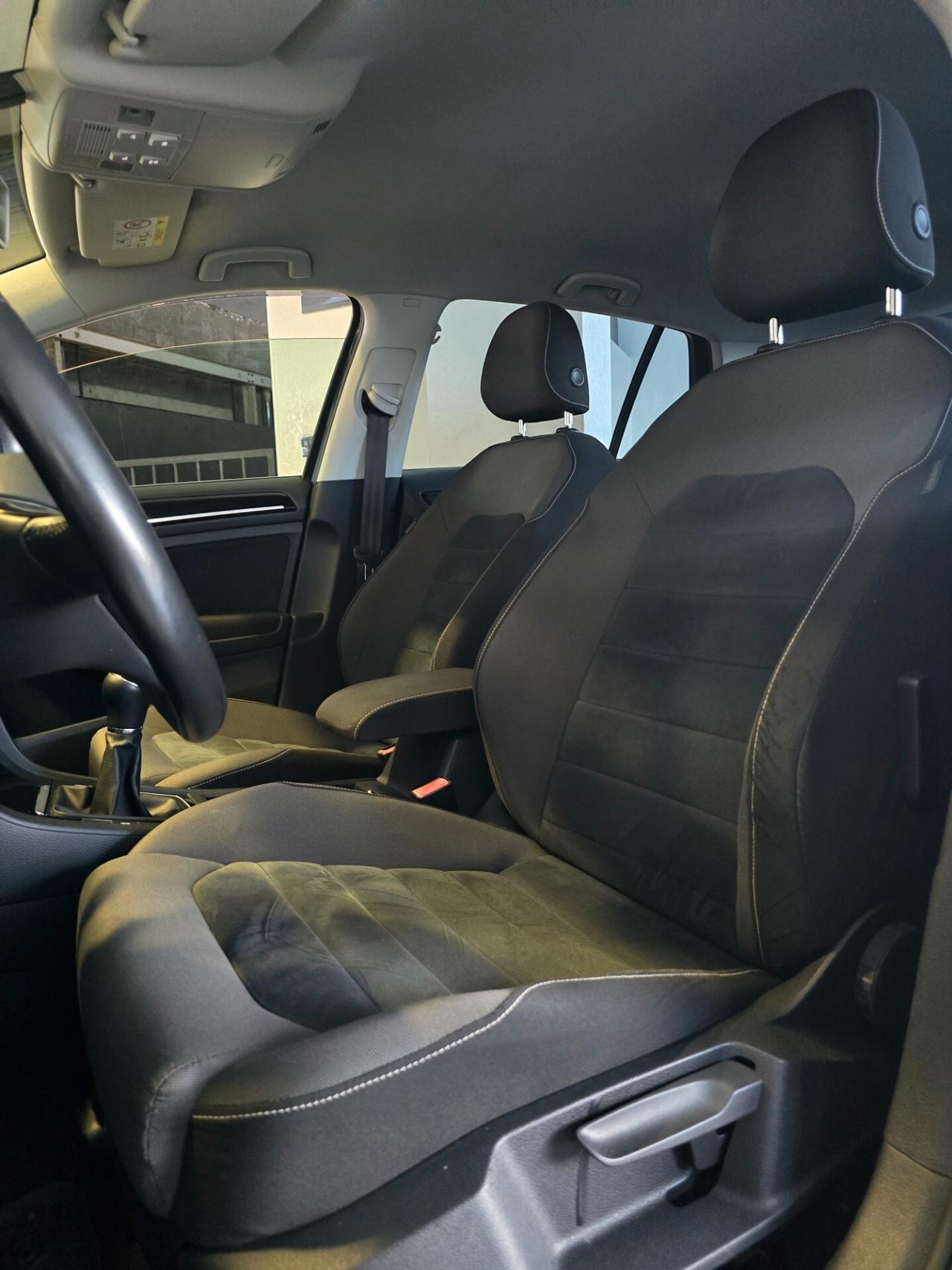 Volkswagen Golf 1.6 TDI 110 CV 5p. Highline BlueMotion Technology