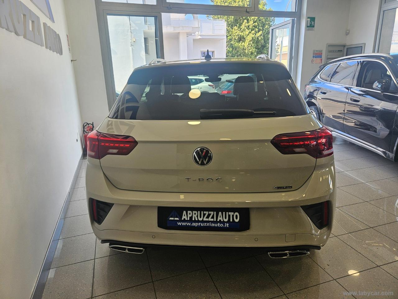 VOLKSWAGEN T-Roc 2.0 TDI SCR 150CV DSG 4MOT. R-Line