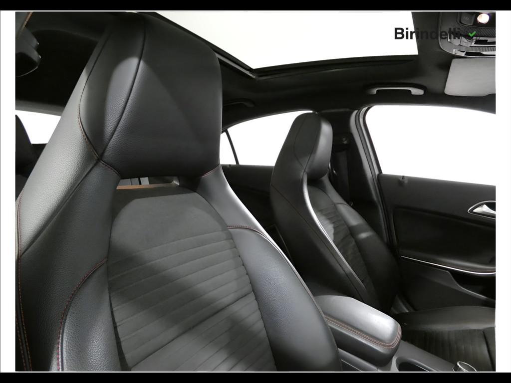 Mercedes-Benz Classe A (W176) - A 180 d Premium