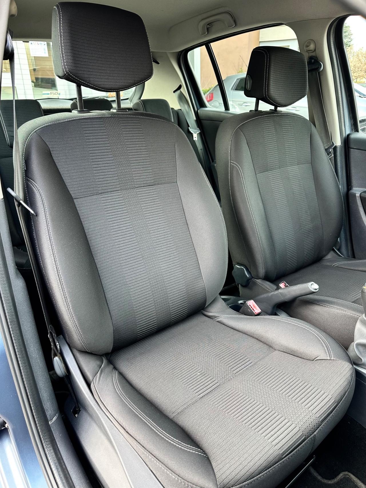 Renault Clio 1.2Bz 75Cv 5P - Neopatentati