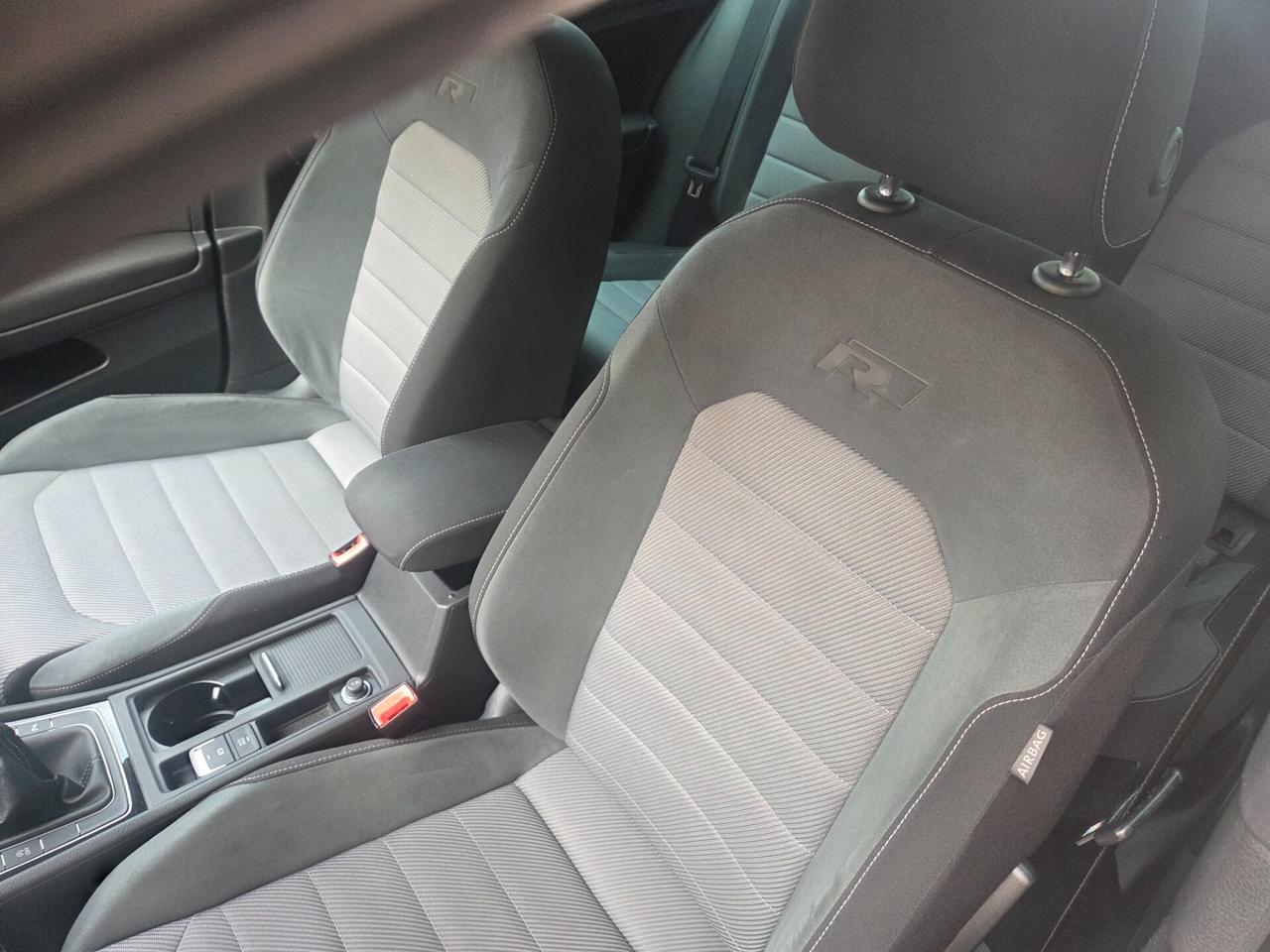 VW GOLF 7 R-LINE FARI LED 1.6 TDI 110 CV KMCERTIF