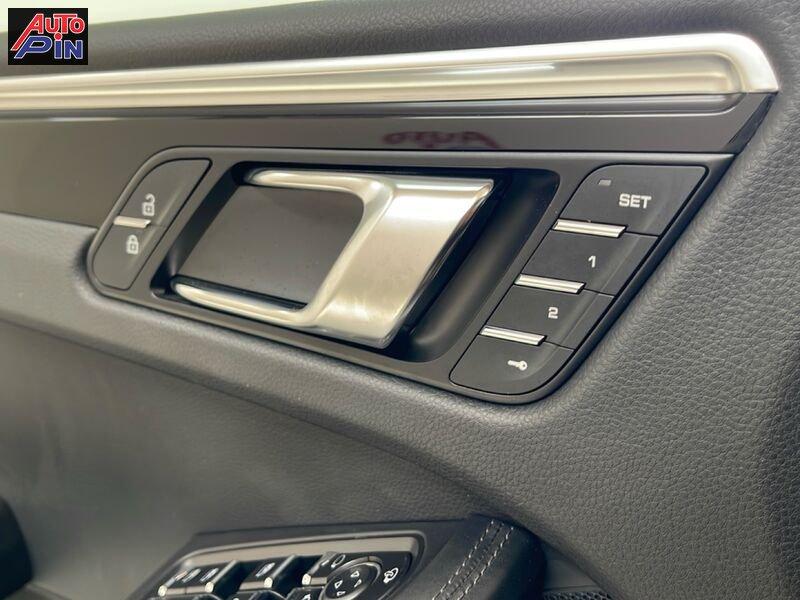 Porsche Macan 2.9 V6 S *Tetto*Sedili vent*Scarichi*AppleCarPlay