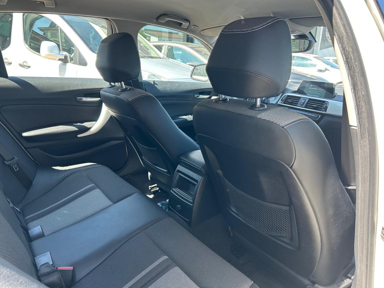 Bmw 116 116d 5p. Urban