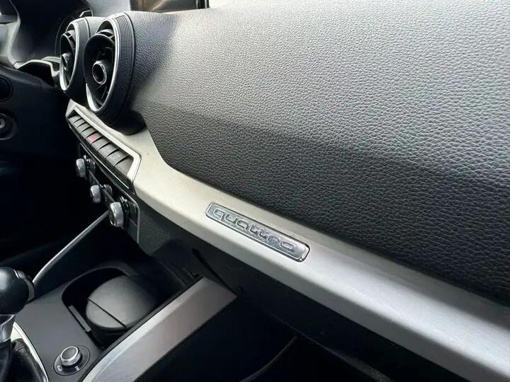 Audi Q2 35 TDI S tronic Business