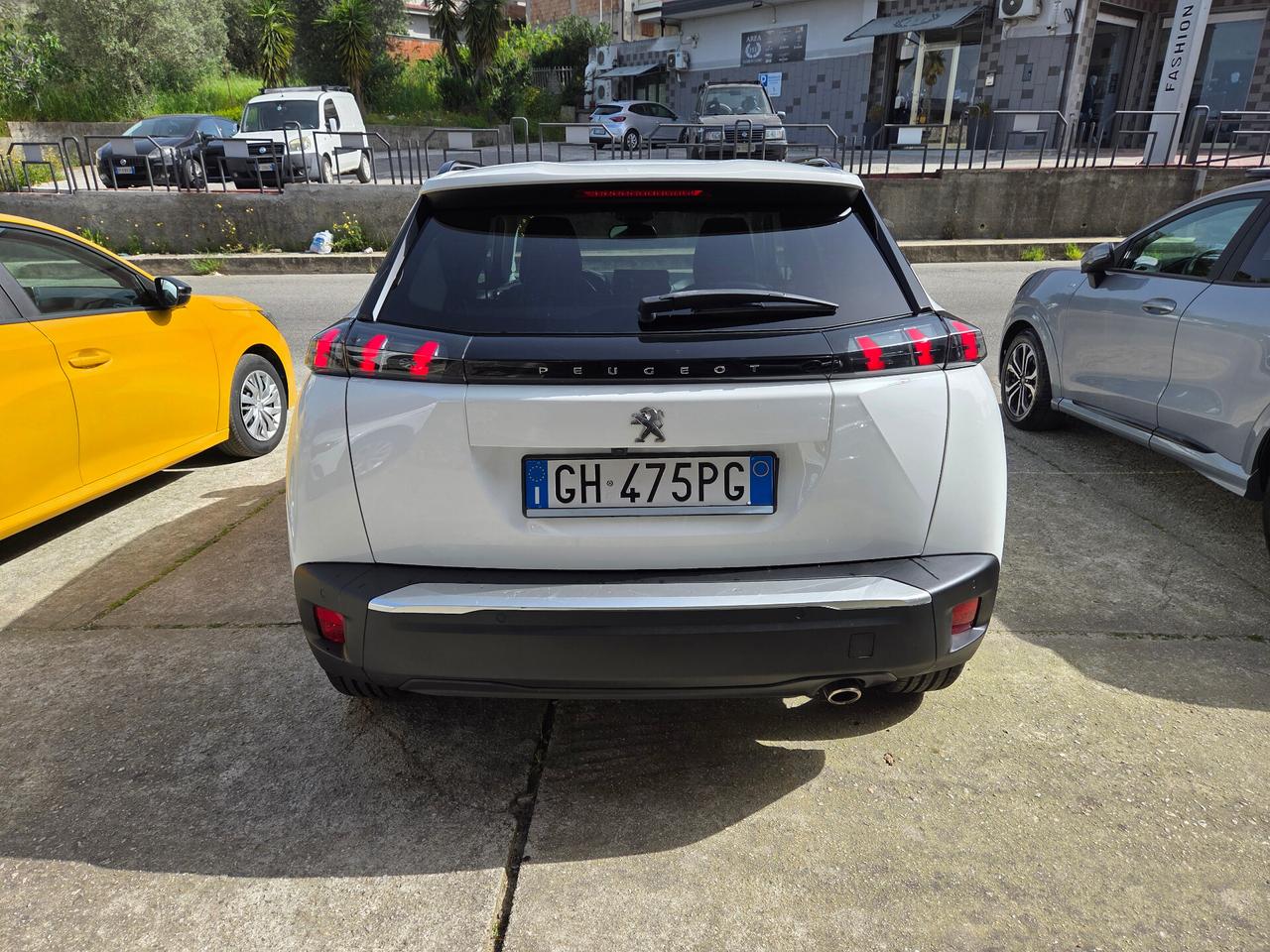 Peugeot 2008 BlueHDi 130 S&S EAT8 Allure Pack