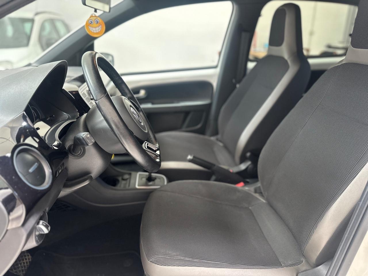 Volkswagen UP! Automatica