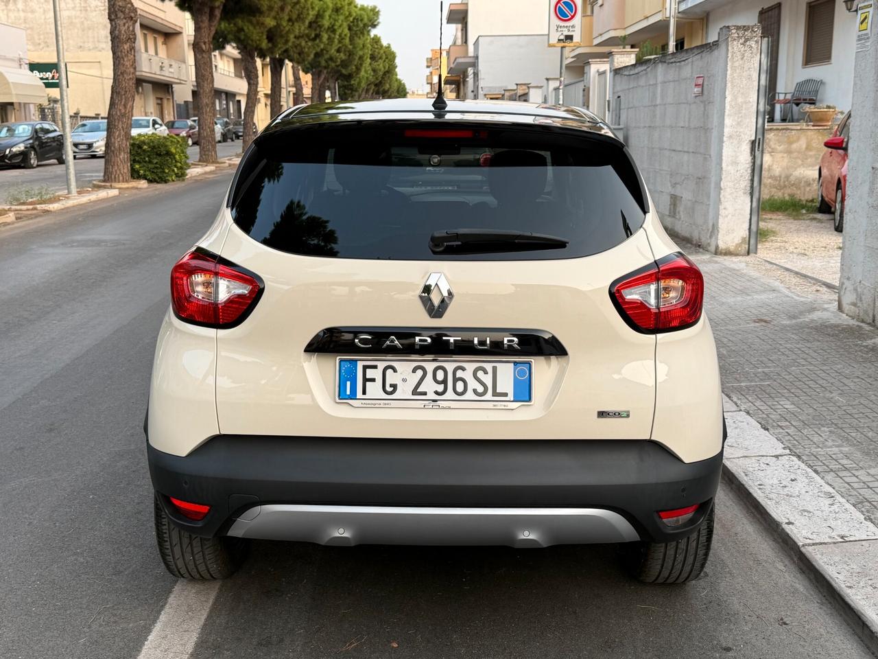 Renault Captur 1.5 dCi Hypnotic *KM 79.000 - 2017