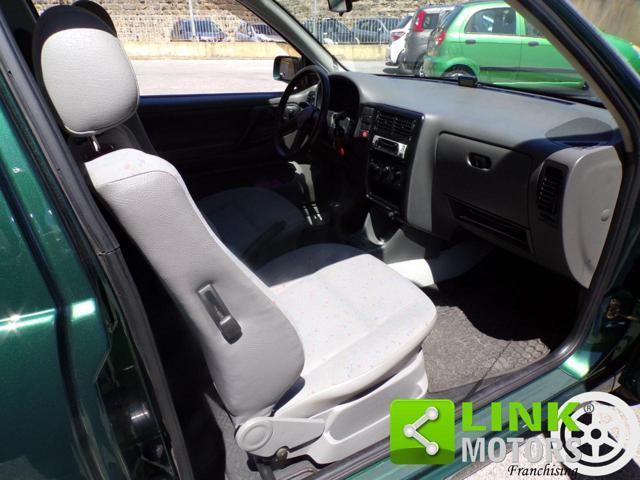 VOLKSWAGEN Polo 1.0 50CV